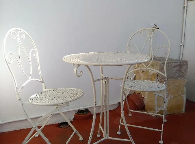 Casa Velha בית הארחה אלנקר